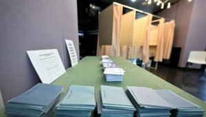 இணையமூலமான வாக்குப்பதிவு... 460,000 பேர் வாக்களித்தனர்!