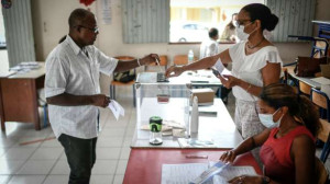 ■ இன்று.. 501 தொகுதிகளுக்கான இரண்டாம் கட்ட தேர்தல்! என்ன சொல்கிறது கருத்துக்கணிப்பு..??!!