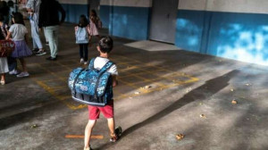 வேலை நிறுத்தம்.. இல் து பிரான்சுக்குள் பலநூறு பாடசாலைகள் மூடப்படுகின்றன!!