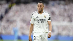 முதலாவது ’தங்கக் காலணி’ விருதை பெற்றுக்கொண்டார் Kylian Mbappé !