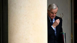 பதவி விலகல் கடிதத்தை கையளித்தார்  Michel Barnier..!!