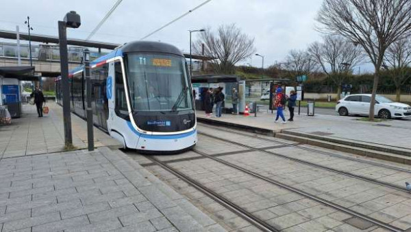 முன்னாள் ஜனாதிபதி சர்கோஷிக்கு ஏழு ஆண்டுகள் சிறை!!