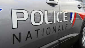 குழு மோதலில் இளைஞன் வெட்டிக்கொலை!!