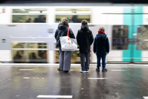 இரவு நேரத்தில் தடைப்படும் RER B - RER C!!