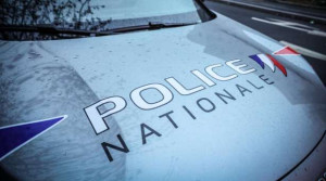 Porte de Pantin நடைமேடையில் ஆணின் சடலம்!!