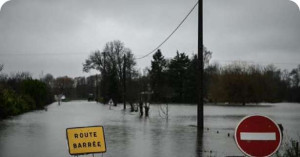 வெள்ளம் : ஐந்து மாவட்டங்களுக்கு செம்மஞ்சள் எச்சரிக்கை!!