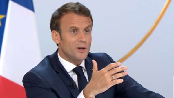 இரண்டு பொது விடுமுறை நீக்கம்.. - ஆறு வருடங்களுக்கு முந்தைய மக்ரோனின் காணொளியை பகிரும் இணையவாசிகள்!!