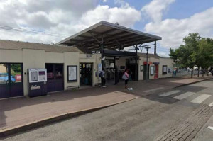 Yvelines : தொடருந்து நிலையம் முன்பாக கொலை! - 23 வயது நபர் கைது!!