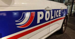 பரிஸ் : ஒன்பதாவது தளத்தில் இருந்து விழுந்து ஒருவர் பலி.. - மகன் கைது..!!