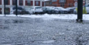 ▶ பனிப்பொழிவு.. இருவர் பலி! - 20 பேர் காயம்!!