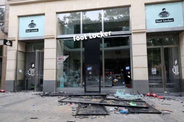 வன்முறையார்களுக்கு - கடுமையான தண்டனை வேண்டும்...??!!