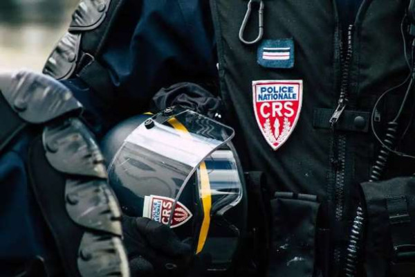 காவல்துறை வீரர் தற்கொலை! - 12 ஆவது சம்பவம்!!