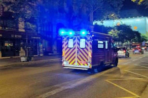 பரிஸ் : தேசிய நாளுக்காக அழைத்துவரப்பட்ட இராணுவ வீரர் பலி!!