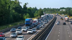 வீதிகளில் நெருக்கடி.. இந்த வார இறுதியிலும் சிவப்பு எச்சரிக்கை!!