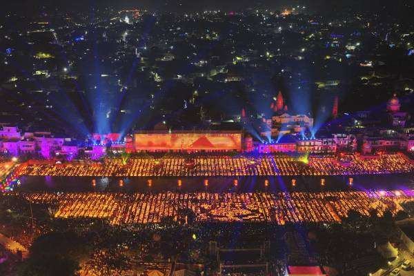 26 இலட்சம் தீபம் ஏற்றி உலக சாதனை