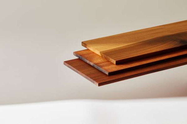 இரும்பை போன்று பத்து மடங்கு வலிமையான பலகை கண்டு பிடிப்பு