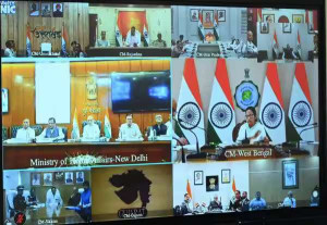 அடுத்தக்கட்ட நடவடிக்கை; எல்லையோர மாநில முதல்வர்களுடன் அமித்ஷா ஆலோசனை