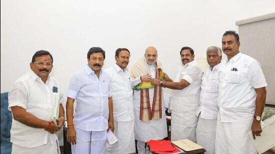 திமுகவில் காங்கிரஸ் கேட்பதுபோல், அதிமுகவிடம் பாஜகவும் ஆட்சியில் பங்கு கேட்கிறதா?