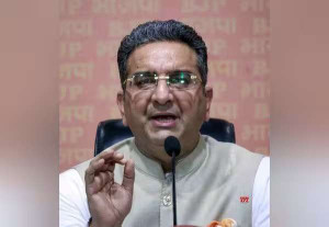 இந்தியாவின் எதிரிகளை சந்திக்கும் ராகுல் :ஜெர்மனி பயணம் குறித்து பா.ஜ., குற்றஞ்சாட்டு