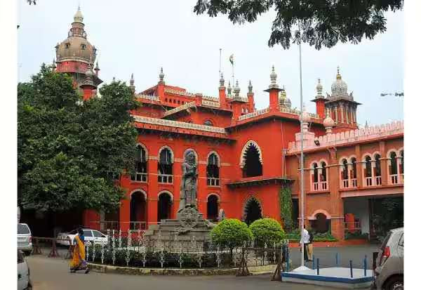 துணைவேந்தர்கள் நியமன அதிகாரம்; தமிழக அரசு சட்டத்துக்கு ஐகோர்ட் இடைக்கால தடை