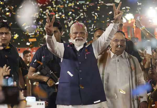 ஆந்திராவில் ரூ.13,430 கோடி திட்டங்களை தொடங்கி வைத்தார் பிரதமர் மோடி!