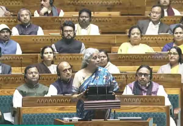 வருமான வரி மசோதாவில் புதிய வரி இல்லை: நிதியமைச்சர் நிர்மலா சீதாராமன்