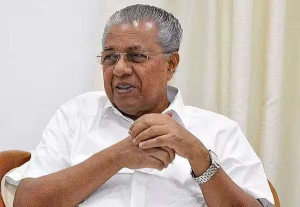 கவர்னர் விழாவில் தேசிய சின்னங்கள் மட்டுமே இருக்க வேண்டும்: பினராயி 