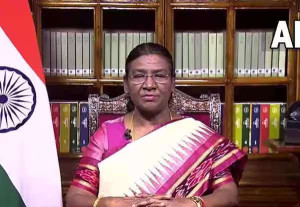 தமிழக கவர்னர் வழக்கில் உச்ச நீதிமன்றத்திடம் 14 கேள்விகள் கேட்ட ஜனாதிபதி