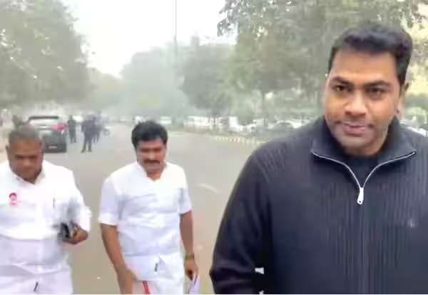 டில்லியில் த.வெ.க., நிர்வாகிகளிடம் பல மணி நேரம் சி.பி.ஐ., விசாரணை