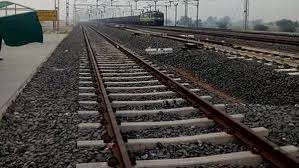  ட்ராக்ல ரெண்டு தண்டவாளம்