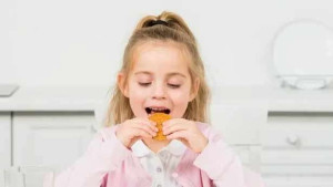 குழந்தைகளுக்கு பிஸ்கெட் கொடுப்பதால் இவ்வளவு பிரச்சனைகளா..?