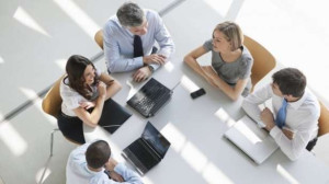 அலுவலக மீட்டிங்கிற்கு எப்படி தயாராவது..?