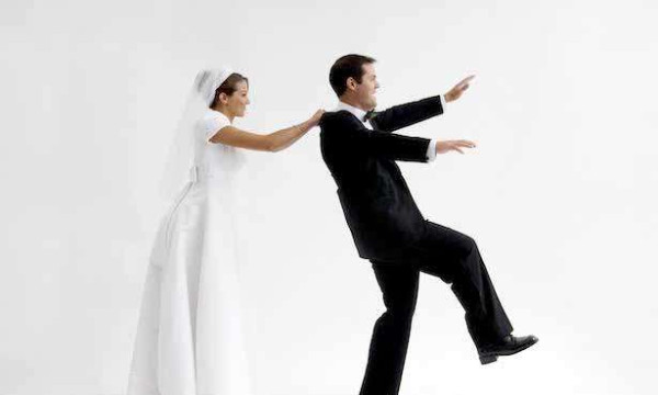  ஆண்கள் கண்டிப்பாக செய்யக்கூடாத சில தவறுகள் என்னென்ன தெரியுமா?