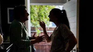 கணவன் - மனைவி இடையே அடிக்கடி சண்டை வர காரணம் என்ன தெரியுமா..?