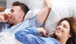 தம்பதிகள் இருவரும் தனித்தனி படுக்கையில் உறங்குவதால்  கிடைக்கக்கூடிய நன்மைகள் பற்றித் தெரியுமா?