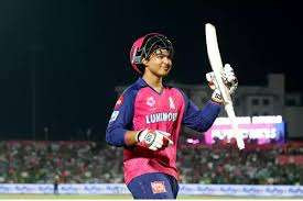 ஒரே போட்டியில் பல சாதனைகளை முறியடித்த 14 வயது வைபவ் சூர்யவன்ஷி