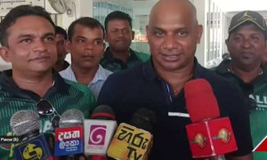 சர்ச்சைக்குரிய நடுவரின் தீர்ப்பு - சனத் ஜசூரிய கடுமையான விமர்சனம்