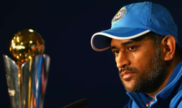 ஐசிசி ஹால் ஆஃப் ஃபேமில் இணைந்த மகேந்திர சிங் தோனி!