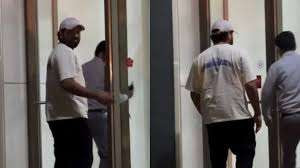 நள்ளிரவில் மருத்துவமனை சென்ற ரோஹித் சர்மா