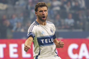 300 கோல்கள்! புதிய வரலாறு படைத்த ஜேர்மனி வீரர்