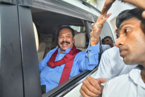 நான் மீண்டும் எழுந்து நிற்பேன் - மஹிந்த