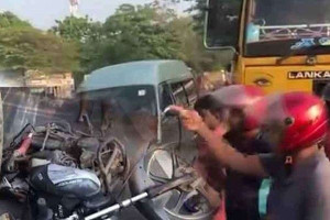 விபத்தால் கிளிநொச்சியில் ஏற்பட்ட பதற்றம்