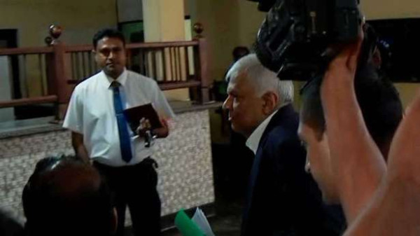 3 மணிநேரம் வாக்குமூலமளித்த ரணில்