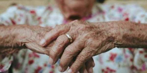 இலங்கையின் முதியோர் தொகையில் ஏற்பட்டுள்ள அதிகரிப்பு!