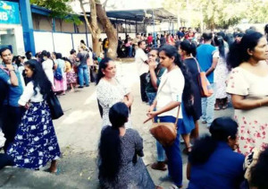 இலங்கையில் ஆடை உற்பத்தி தொழிற்சாலை மூடல் - 1,400 பணியாளர்கள் நிர்க்கதி