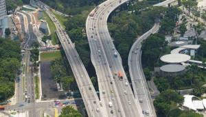 இலங்கையில் அதிவேக நெடுஞ்சாலை வருமானம் அதிகரிப்பு