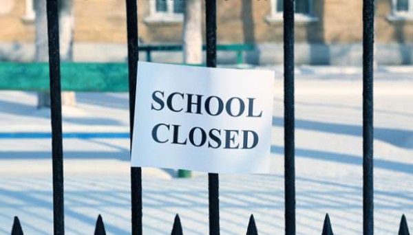 இலங்கையில் 1,557 ஆரம்ப பாடசாலைகளை மூடுவதற்கு அரசாங்கம் நடவடிக்கை!