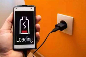 எவ்வாறு சார்ஜ் செய்தால் உங்களது போன் நீண்ட ஆயுளுடன் இருக்கும்..? 