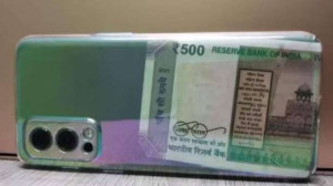 மொபைல் போனுக்கு பின்னால் பணம் வைக்கிறீர்களா.... இந்த ஆபத்துகள் ஏற்பட வாய்ப்பு