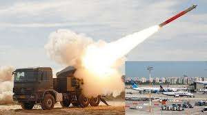 இஸ்ரேலின் தலைநகரிலுள்ள உள்ள விமான நிலையத்தின் மீது ஏவுகணைத் தாக்குதல்